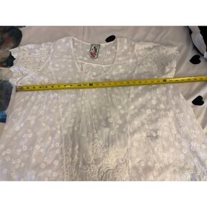 Johnny Was White Lace Top Pre-owned, XL